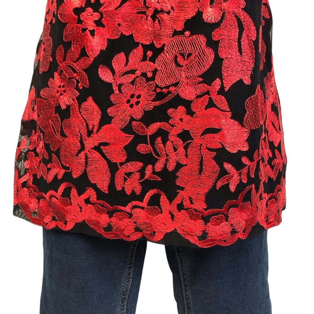 NWT INC International Going Global Red Black Sleeveless Lace Top Longer Length - Picture 13 of 16